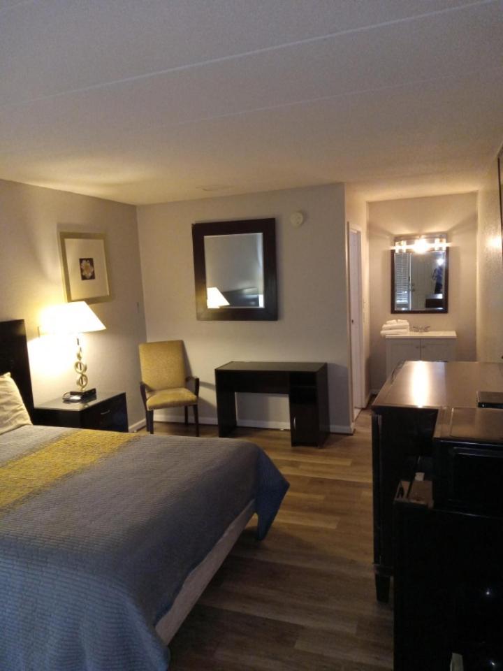 Apm Inn And Suites وينشستر المظهر الخارجي الصورة