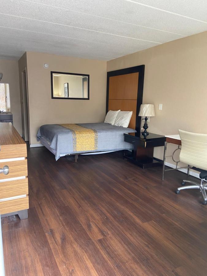 Apm Inn And Suites وينشستر المظهر الخارجي الصورة