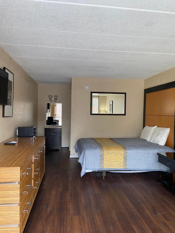 Apm Inn And Suites وينشستر المظهر الخارجي الصورة